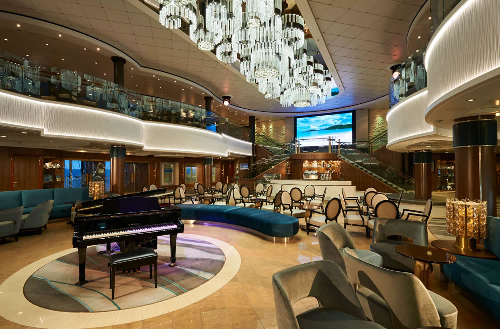 El Atrium del Norwegian Jade acaba de ser renovado... CRUCEROS NORWEGIAN JADE CRUCEROS MEDITERRANEO CRUCEROS DE OFERTA CRUCEROS ECONOMICOS CRUCEROS EN OFERTA SEMANA DEL CRUCERO CRUCERO FANTASTICO OFERTAS CRUCEROS AL MEJOR PRECIO CRUCEROS BARATOS